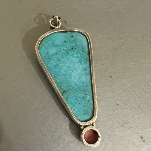 Turquoise and red coral large pendant - Picture 2 of 8